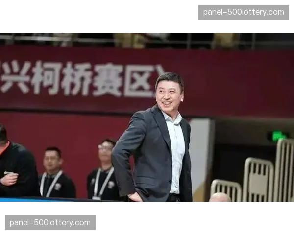 专访浙江队主帅王世龙:谈球队目标、年轻球员培养与压力应对 专访浙江队主帅王世龙:谈球队目标、年轻球员培养与压力应对