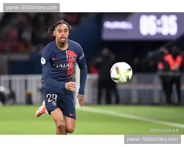 法国足协宣布将就2027-28赛季起联赛替补人数增加至7人进行投票